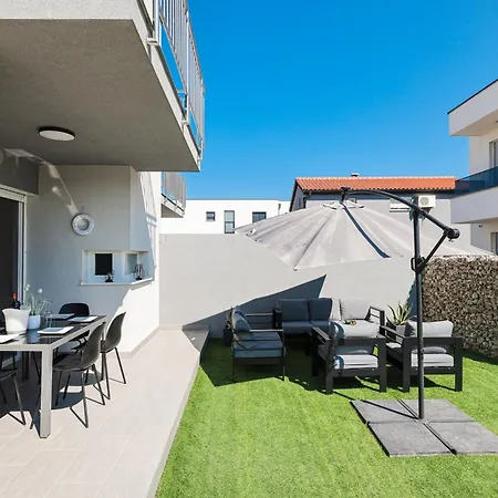 Apartman Noah Vrsi