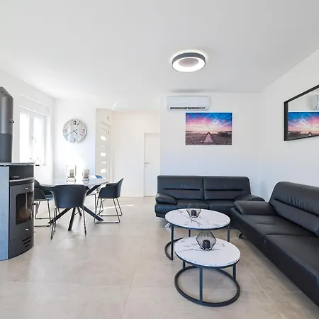 Apartman Noah Vrsi